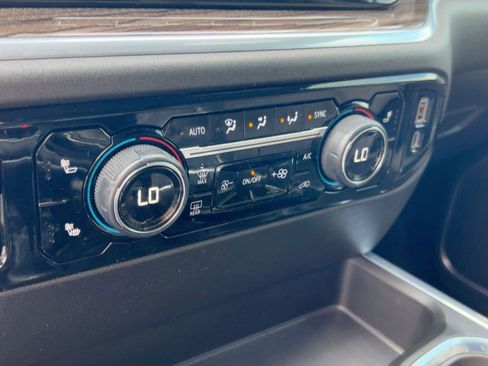 Used 2025 Chevrolet Silverado 1500 RST w/ Z71 Off-Road Package image 18