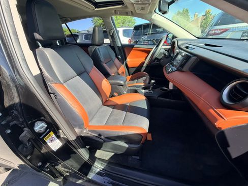 Used 2015 Toyota RAV4 Limited AWD/4WD image 23