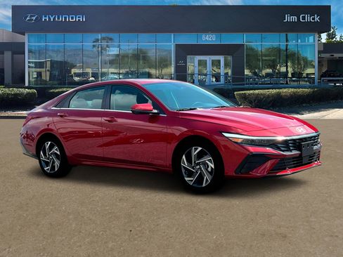 New 2025 Hyundai Elantra Limited image 10