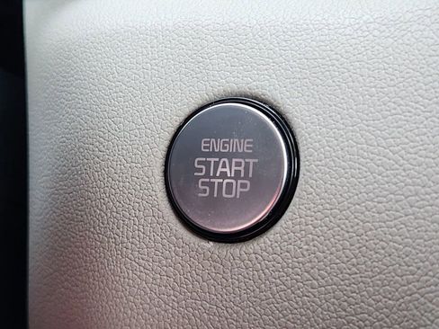 Certified 2023 Kia Sorento SX AWD/4WD image 24