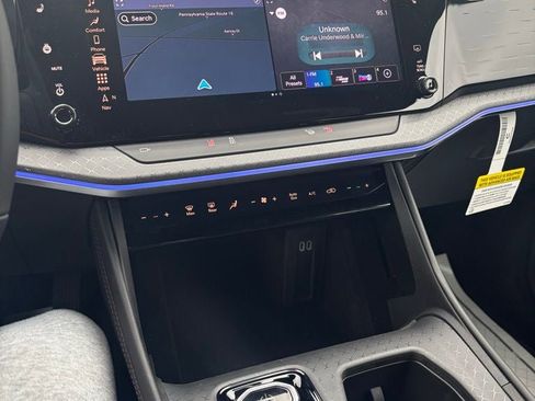 New 2025 Jeep Wagoneer S Limited image 15