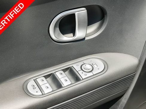 Certified 2024 Hyundai Ioniq 5 SEL RWD image 22