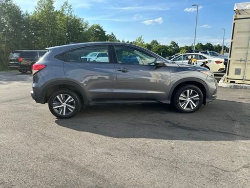 Used 2021 Honda HR-V LX image 6