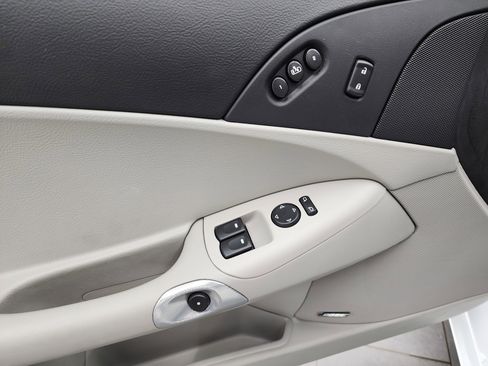 Used 2007 Chevrolet Corvette Coupe w/ Preferred Equipment Group image 42