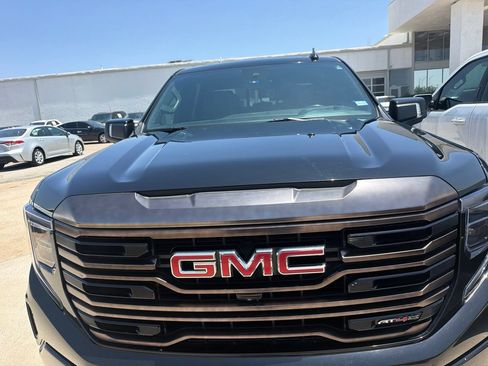 Used 2022 GMC Sierra 1500 AT4X AWD/4WD image 2