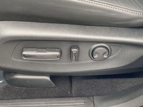 Certified 2025 Honda CR-V EX-L image 16