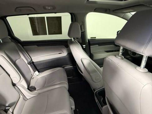 Used 2018 Honda Odyssey EX-L image 43