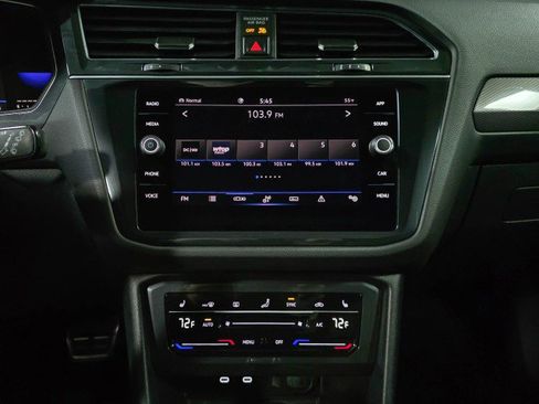 Used 2023 Volkswagen Tiguan SE R-Line image 26