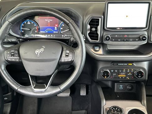 Used 2022 Ford Bronco Sport Outer Banks w/ Tech Package AWD/4WD image 14