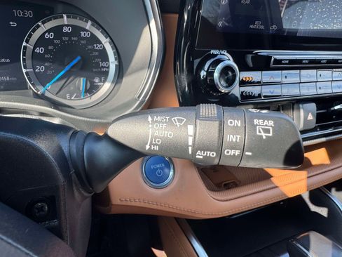 Used 2021 Toyota Highlander Platinum image 38