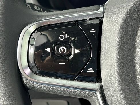 Used 2024 Volvo XC90 B6 Ultimate AWD/4WD image 30