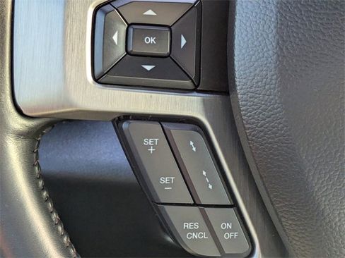 Used 2022 Ford F250 Platinum w/ FX4 Off-Road Package image 25