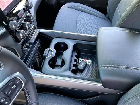 New 2026 RAM 3500 Big Horn AWD/4WD image 8