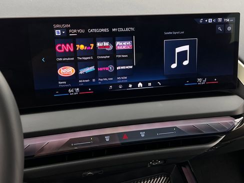 Certified 2025 BMW X3 xDrive30i w/ Premium Package image 18