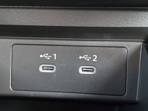 New 2026 Nissan Kicks SR w/ Cold Weather Package image 6