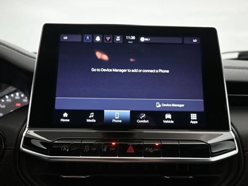 Used 2024 Jeep Compass Trailhawk AWD/4WD image 15