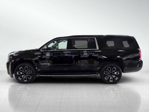 Used 2019 GMC Yukon XL SLT AWD/4WD image 4