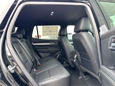 New 2026 GMC Terrain Elevation w/ Elevation Premium Package AWD/4WD image 6