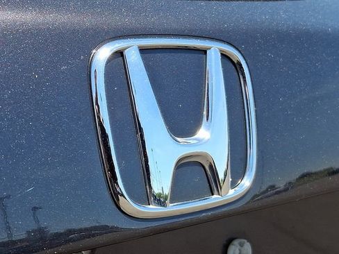 Used 2018 Honda HR-V LX image 30
