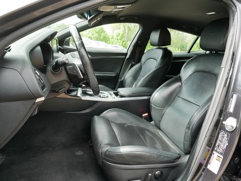 Used 2020 Kia Stinger GT AWD/4WD image 34