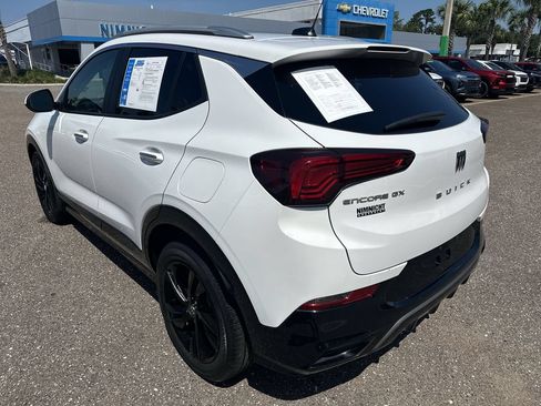 Used 2024 Buick Encore GX Sport Touring FWD image 14