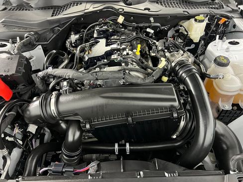 Used 2025 Ford Mustang Premium image 30