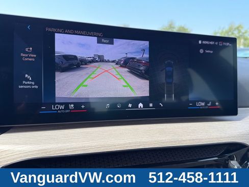 Used 2025 BMW 330i Sedan RWD image 16