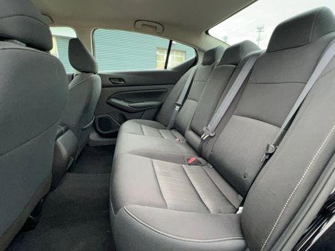 Used 2024 Nissan Altima 2.5 SV image 23