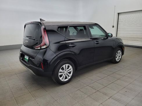 Used 2023 Kia Soul LX FWD image 10