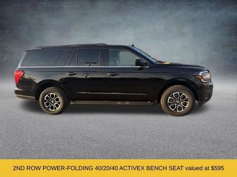 Used 2024 Ford Expedition Max XLT image 3