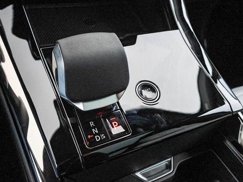 New 2025 Land Rover Range Rover Sport Dynamic SE image 30