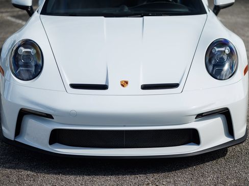 Used 2022 Porsche 911 GT3 RWD image 32