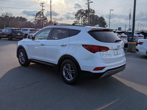 Used 2018 Hyundai Santa Fe Sport image 5