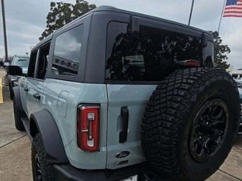 Used 2024 Ford Bronco Wildtrak image 2