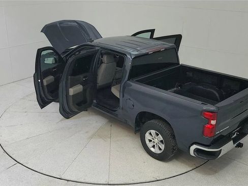 Used 2021 Chevrolet Silverado 1500 LT image 49
