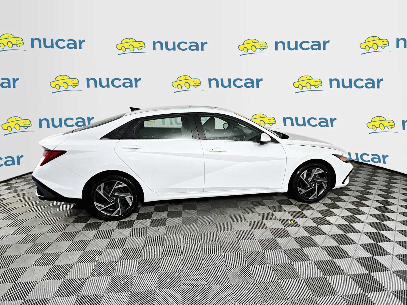 Certified 2024 Hyundai Elantra SEL w/ Convenience Package FWD image 8