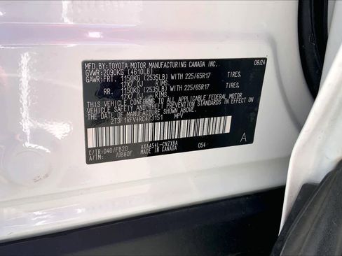 Used 2024 Toyota RAV4 LE image 33