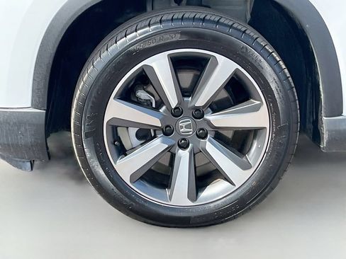 Used 2024 Honda Pilot Touring image 33