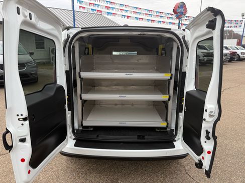 Used 2019 RAM ProMaster City Tradesman SLT image 7