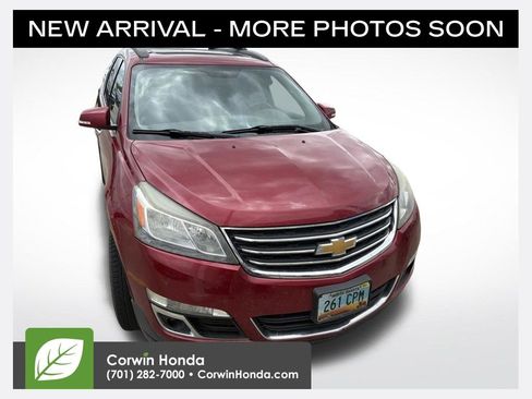 Used 2013 Chevrolet Traverse LT AWD/4WD image 1