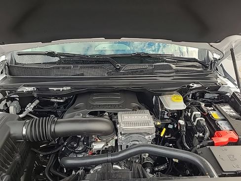 New 2026 RAM 1500 Laramie w/ Night Edition AWD/4WD image 45