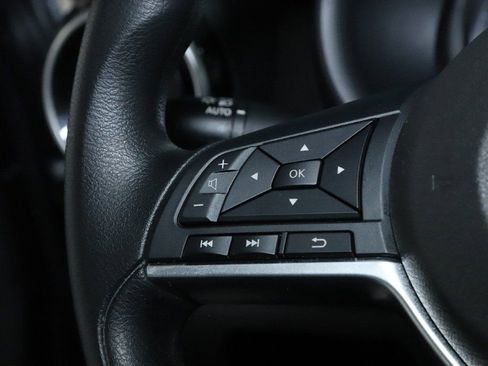 Certified 2024 Nissan Kicks SV image 23