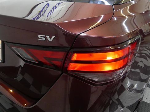 Used 2021 Nissan Sentra SV image 16