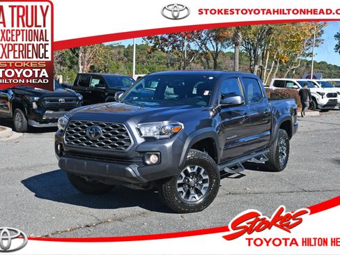 Certified 2023 Toyota Tacoma TRD Off-Road image 1