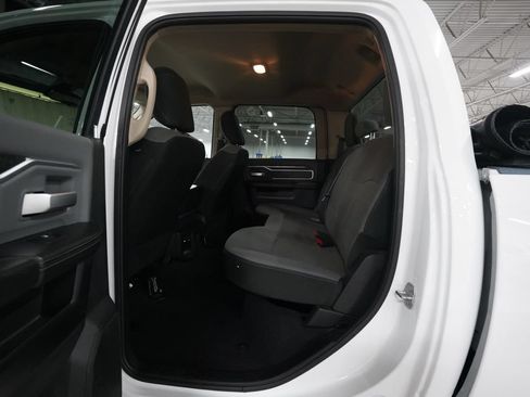 Used 2020 RAM 3500 Big Horn AWD/4WD image 15