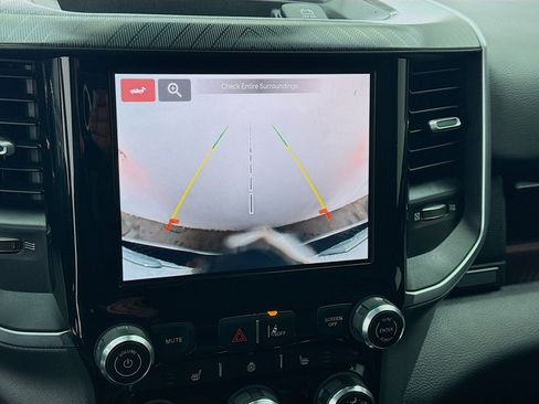 Used 2025 RAM 1500 Big Horn image 10