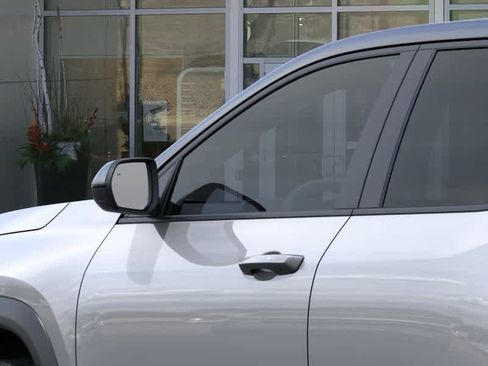 Used 2026 Chevrolet Equinox LT w/ Convenience Package II AWD/4WD image 12