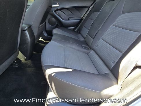 Used 2018 Kia Forte LX w/ LX Popular Package FWD image 11