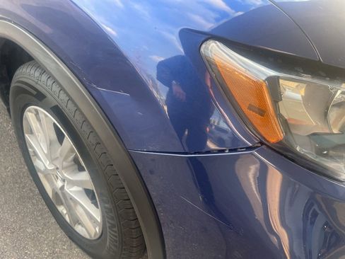 Used 2017 Nissan Rogue SV w/ SV Premium Package image 12