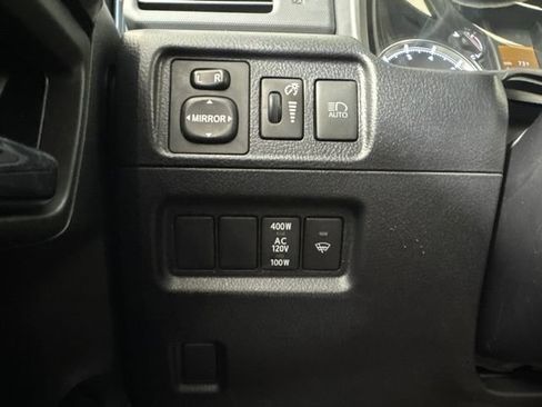 Used 2024 Toyota 4Runner TRD Off-Road AWD/4WD image 20